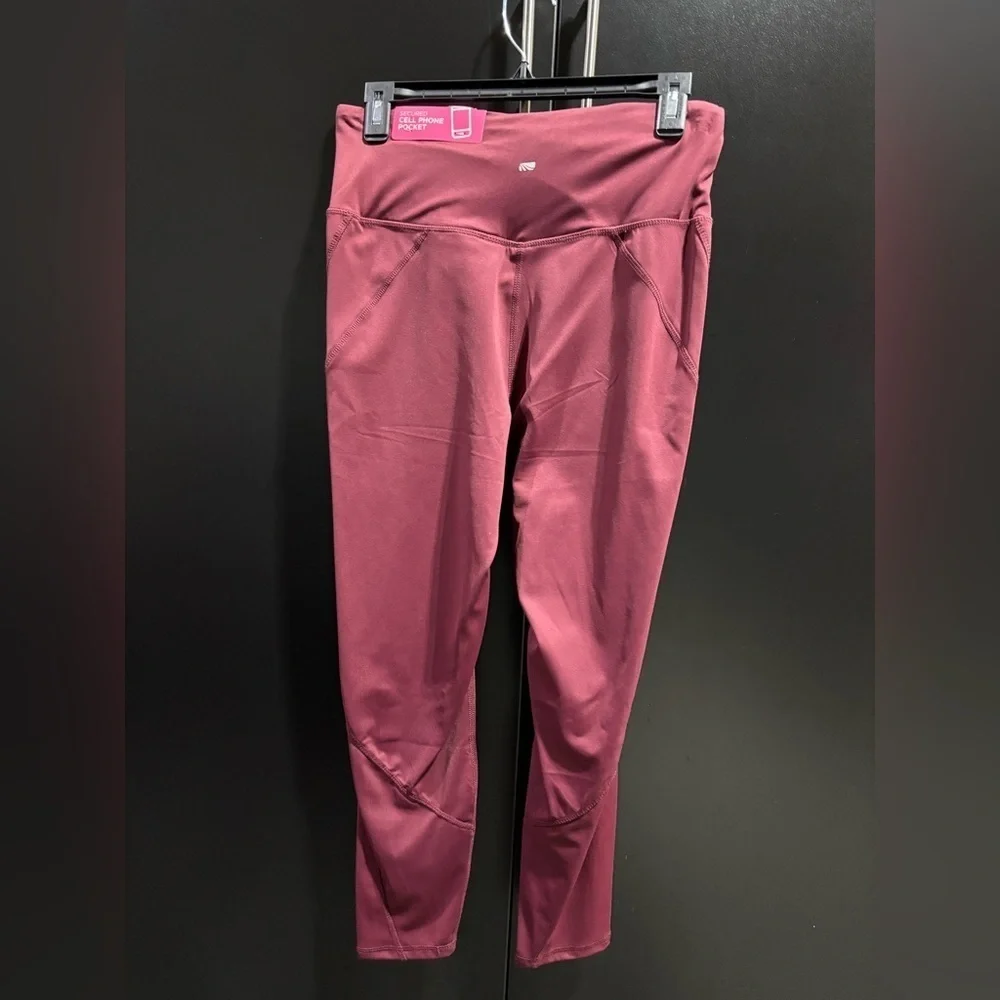 Marika Athletic 7/8 length high waist leggings,secured cell phone pocket, 25”